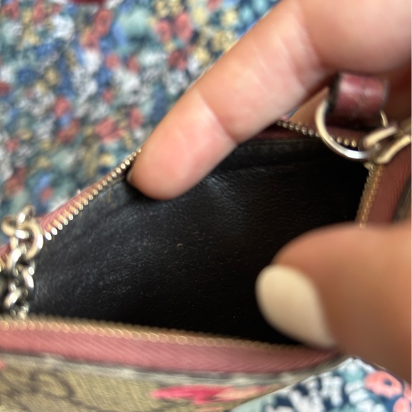 Gucci authentic key coin purse - Picture 4 of 7